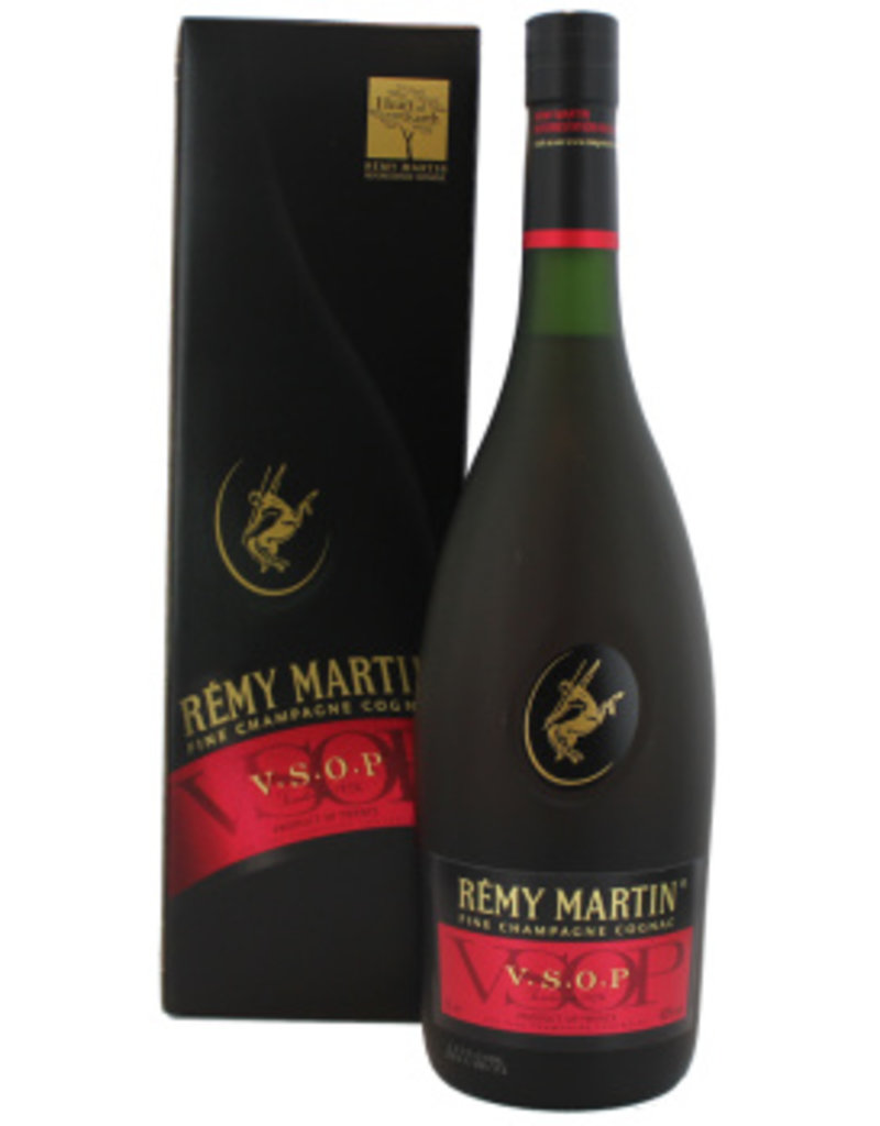 Rémy Martin V.S.O.P. / giftbox (0.70L)